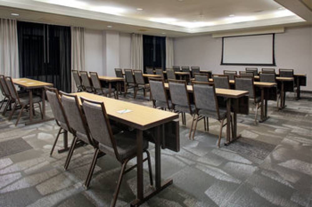 Courtyard By Marriott Richmond Chester 6