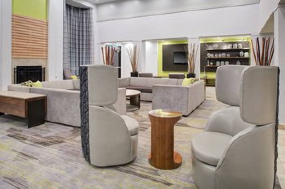 Courtyard By Marriott Richmond Chester 9