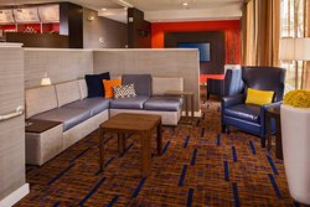 Courtyard By Marriott Richmond Scotts Addition 2