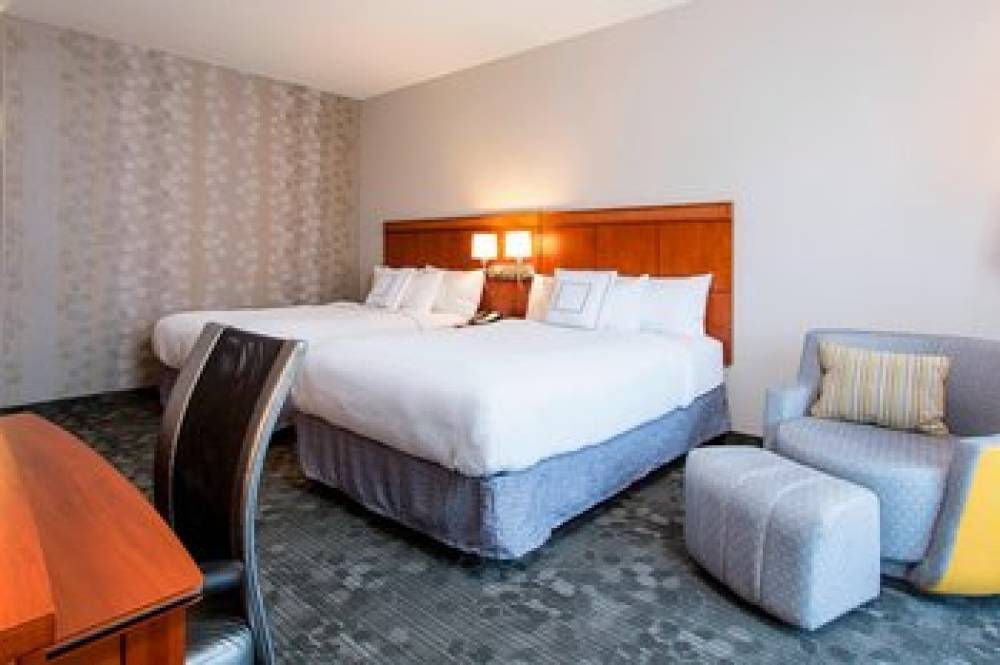 Courtyard By Marriott Rochester Brighton 4