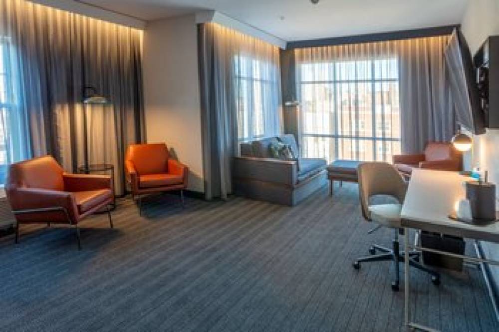 Courtyard By Marriott Rochester Downtown 6