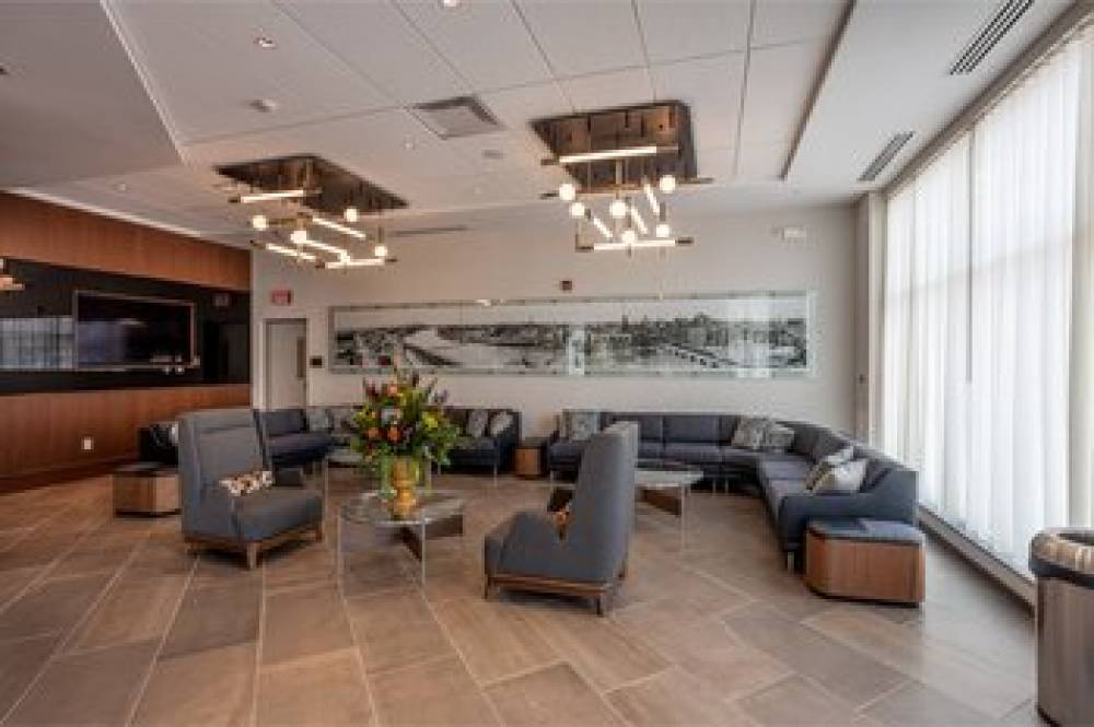 Courtyard By Marriott Rochester Downtown 4