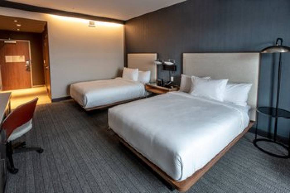Courtyard By Marriott Rochester Downtown 8