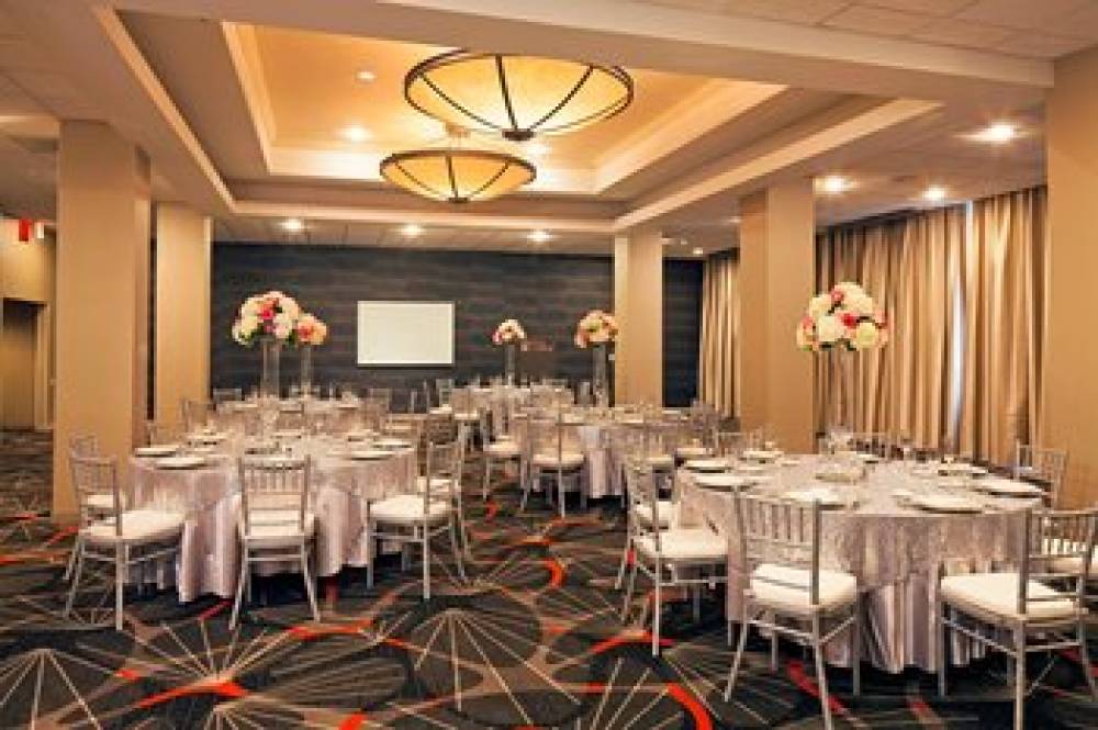 Courtyard By Marriott San Diego Mission Valley Hotel Circle 6