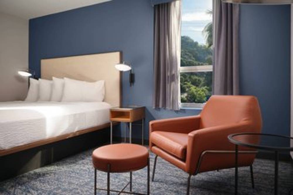 Courtyard By Marriott San Diego Mission Valley Hotel Circle 9