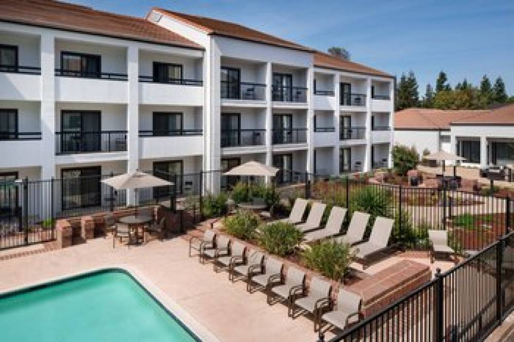 Courtyard By Marriott San Jose Cupertino 8