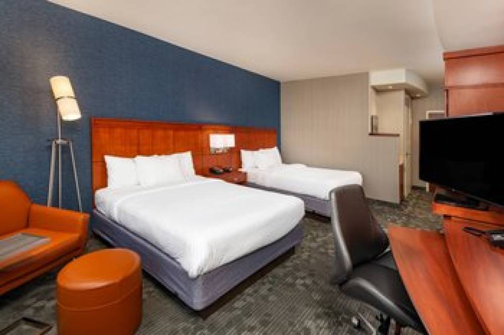Courtyard By Marriott Santa Ana Orange County 9