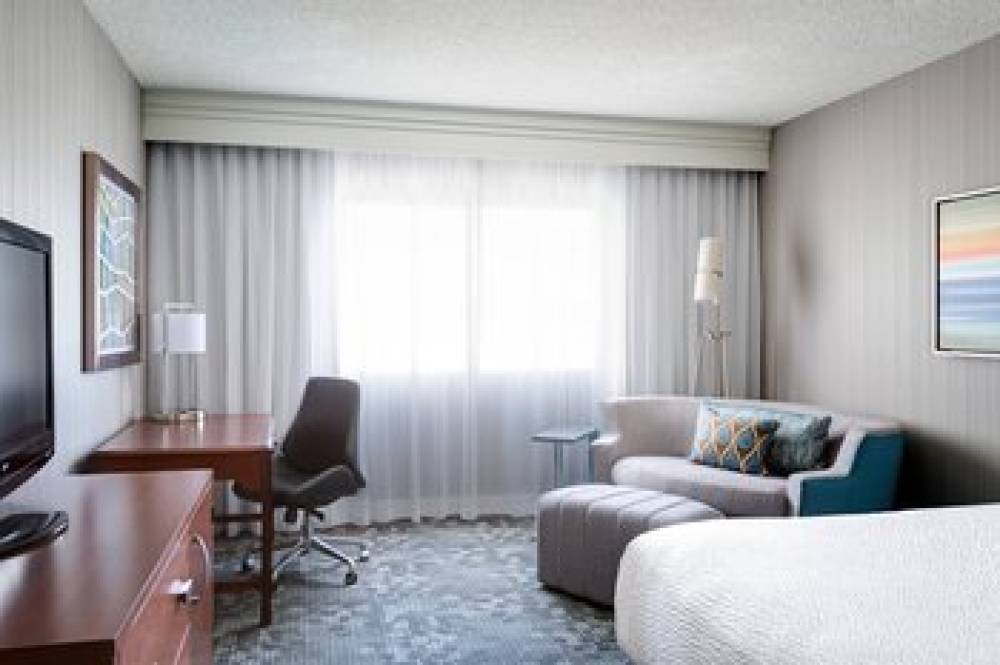 Courtyard By Marriott Scottsdale Old Town 10