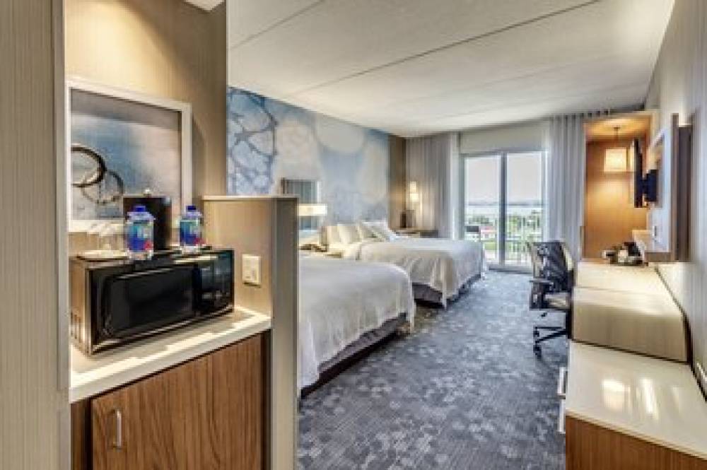 Courtyard By Marriott St Petersburg Clearwater Madeira Beach 9