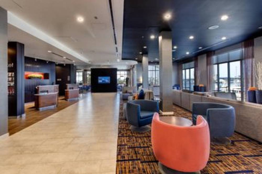 Courtyard By Marriott St Petersburg Clearwater Madeira Beach 5