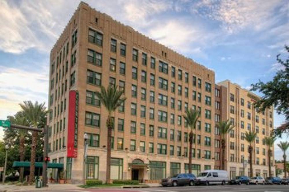 Courtyard By Marriott St Petersburg Downtown 2