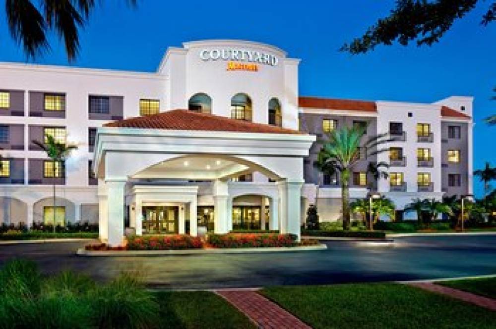 Courtyard By Marriott Stuart 3