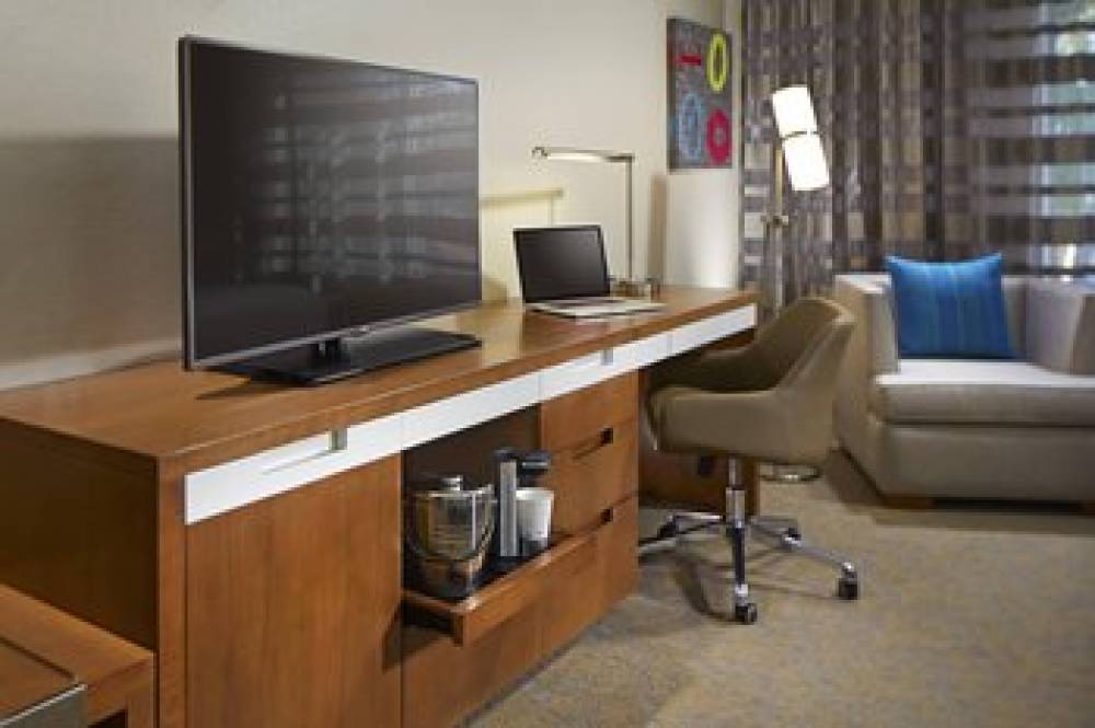 Courtyard By Marriott Sunnyvale Mountain View 10