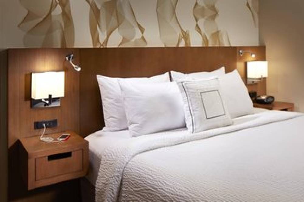 Courtyard By Marriott Sunnyvale Mountain View 8