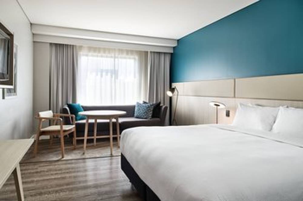 Courtyard By Marriott Sydney-North Ryde 10