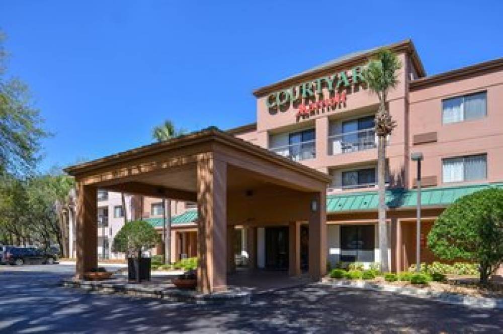 Courtyard By Marriott Tampa North I-75 Fletcher 3