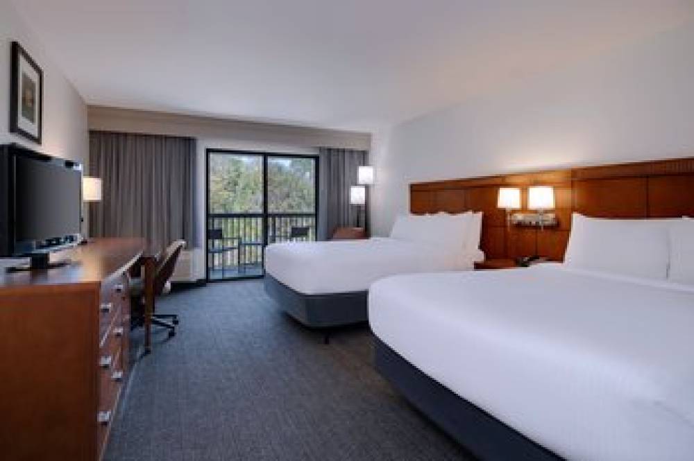 Courtyard By Marriott Tampa North I-75 Fletcher 7