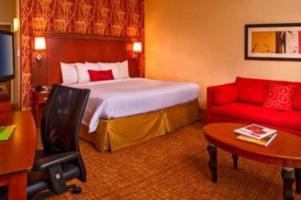 Courtyard By Marriott Virginia Beach Norfolk 7