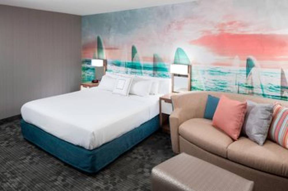 Courtyard By Marriott Virginia Beach Oceanfront South 8