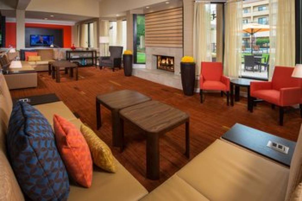 Courtyard By Marriott Williamsburg Busch Gardens Area 1