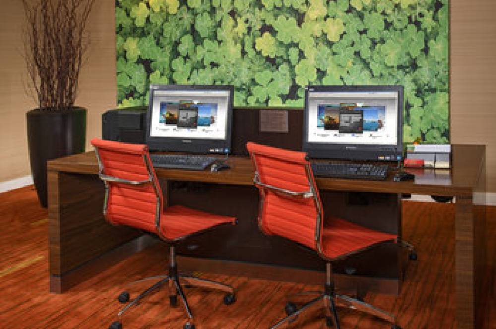 Courtyard By Marriott Williamsburg Busch Gardens Area 10