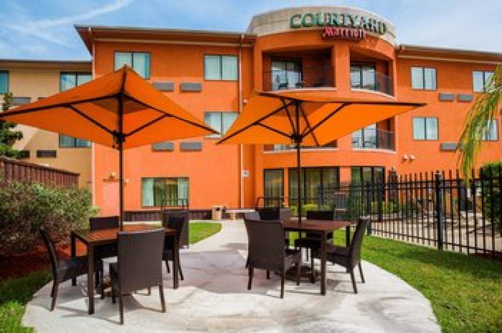 Courtyard By MarriottCorpus Christi 4