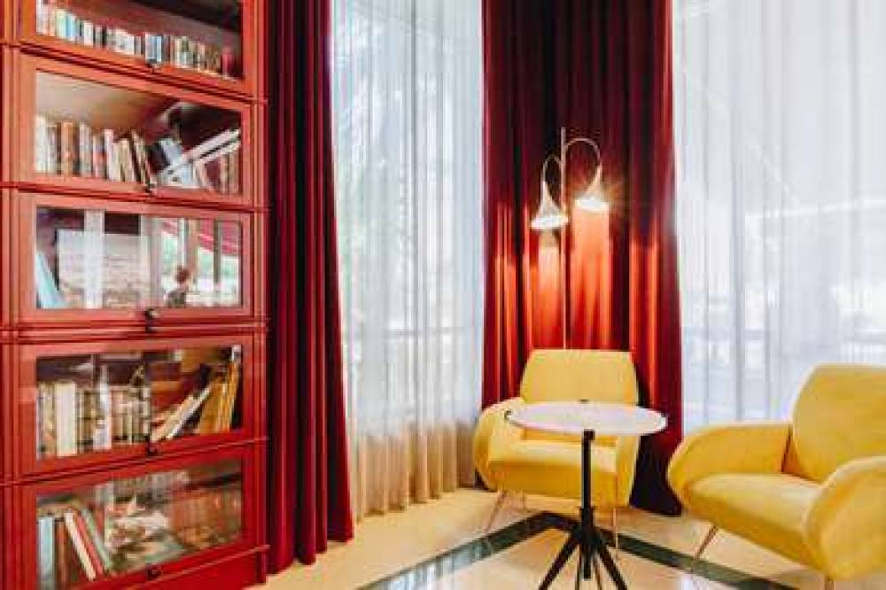 CREST HOTEL SUITES 3
