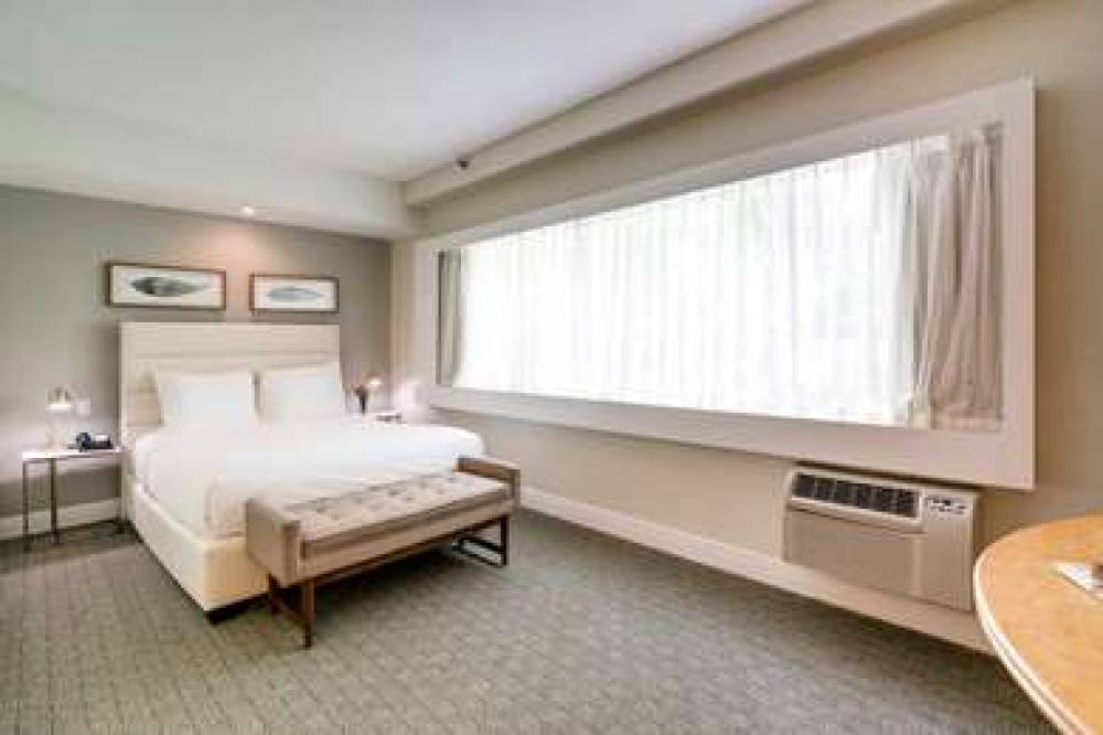 CREST HOTEL SUITES 5