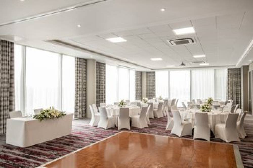CROWNE PLAZA DOCKLANDS 8