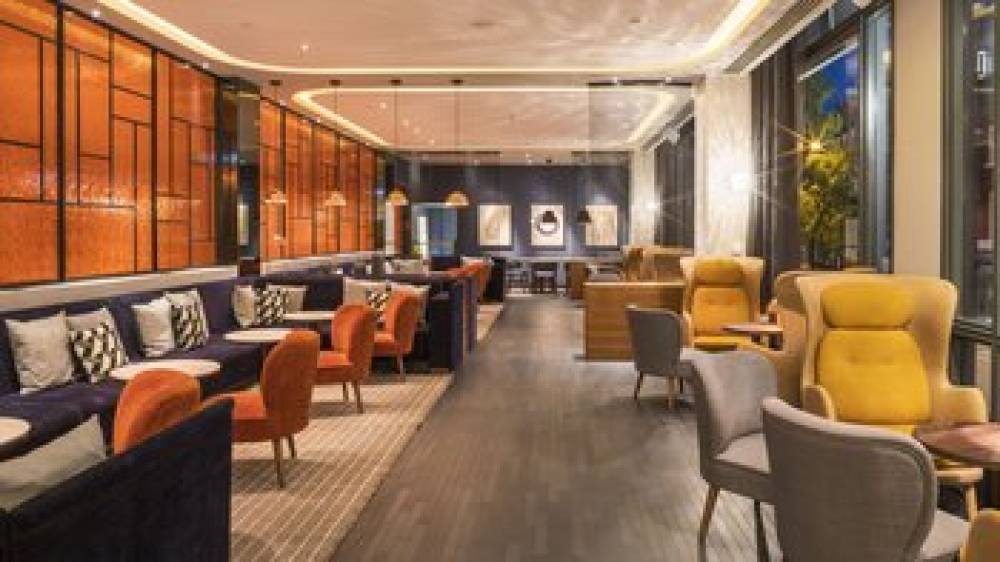 CROWNE PLAZA KINGS CROSS 4