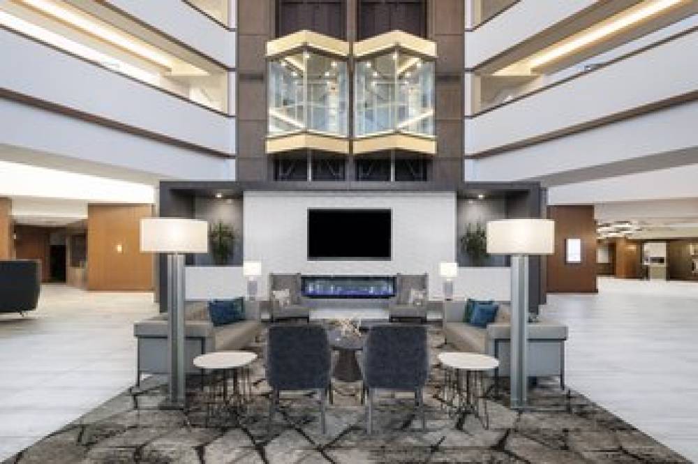 Crowne Plaza Lansing West By Ihg