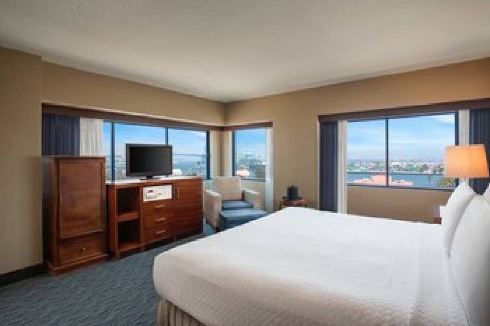 Crowne Plaza LOS ANGELES HARBOR HOTEL 3