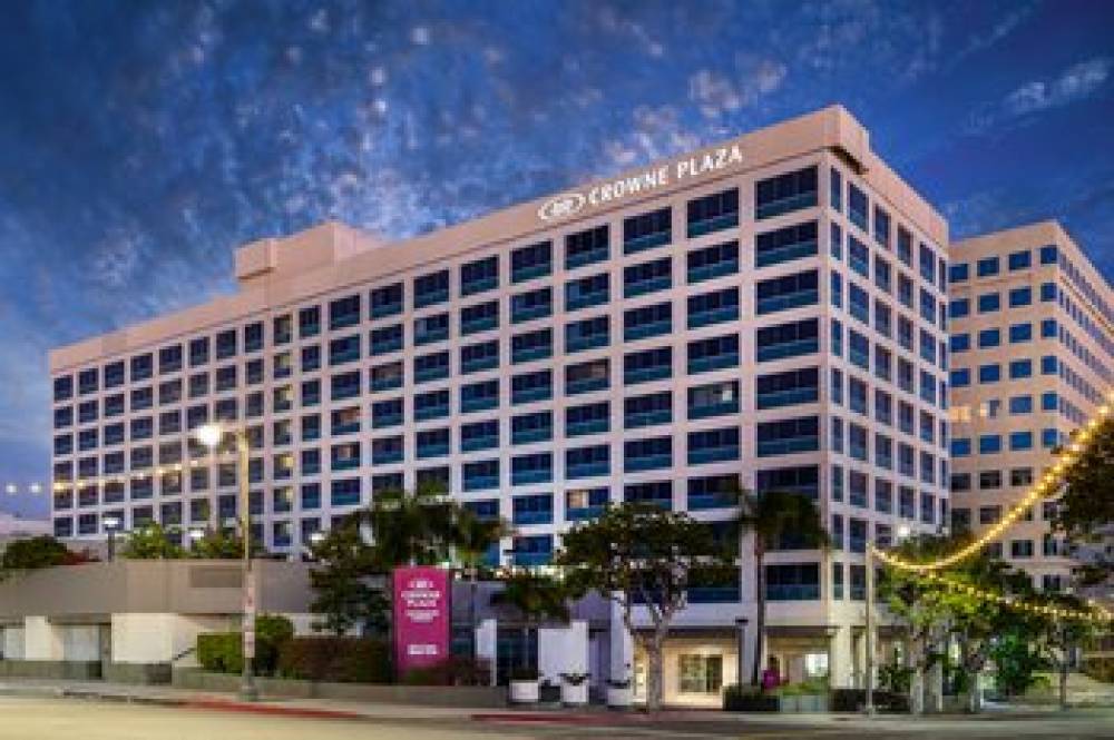 Crowne Plaza LOS ANGELES HARBOR HOTEL 1