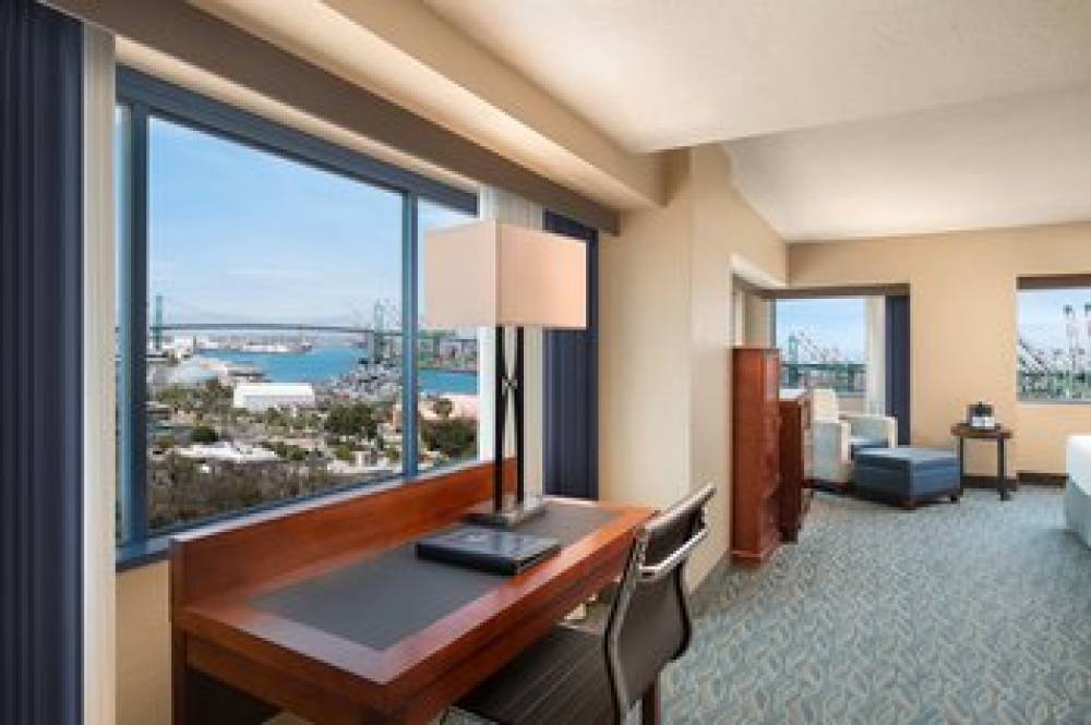 Crowne Plaza LOS ANGELES HARBOR HOTEL 2