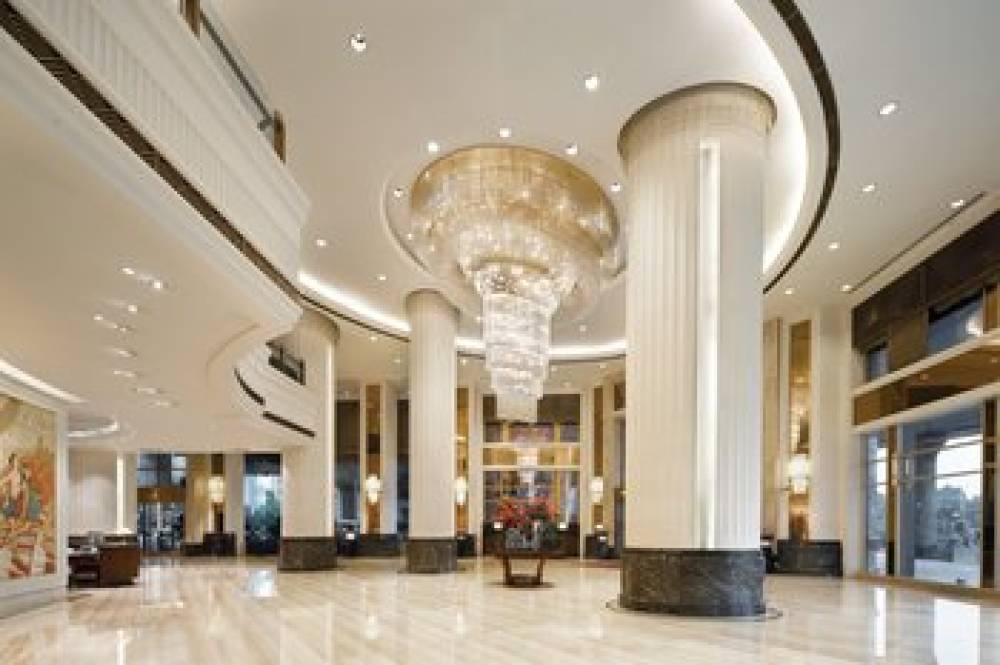 Crowne Plaza NANCHANG RIVERSIDE 9
