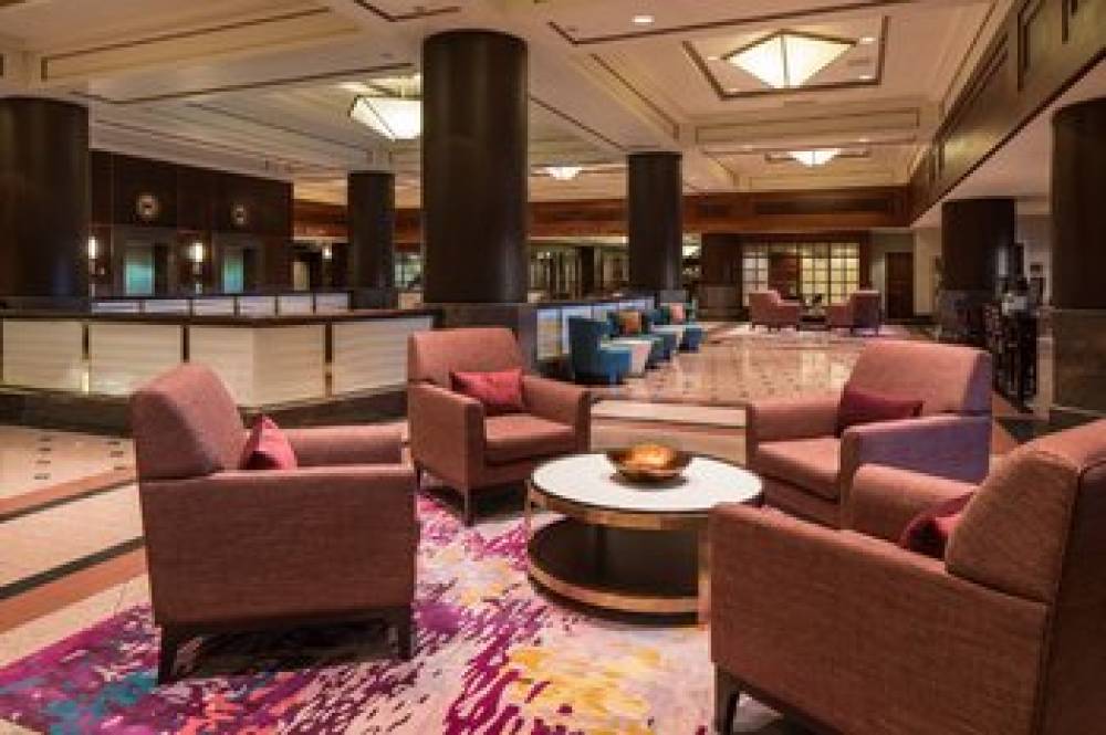 Crowne Plaza Springfield Convention Ctr
