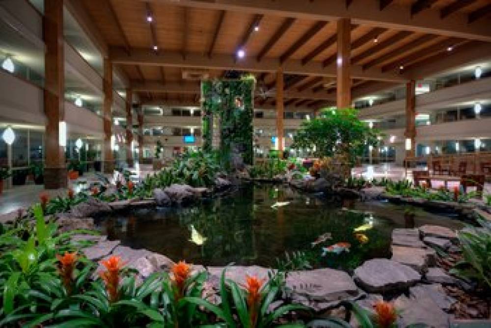 Crowne Plaza SUFFERN-MAHWAH 8