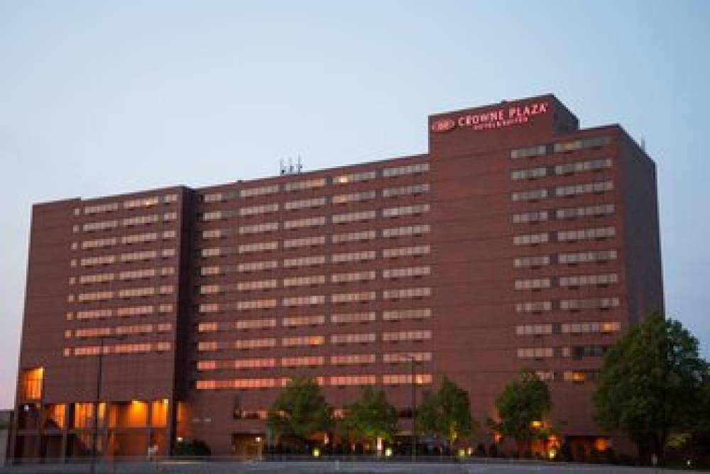 Crowne Plaza Suites MSP AIRPORT - MALL OF AMERICA 1