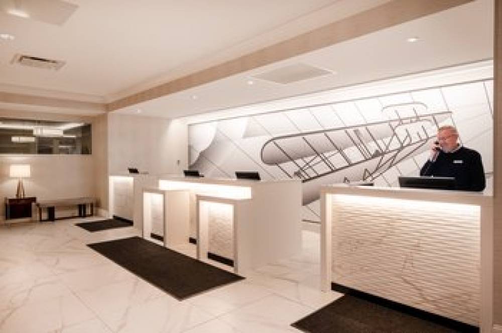 CROWNE PLAZA THE DESMOND HOTEL BY I 2