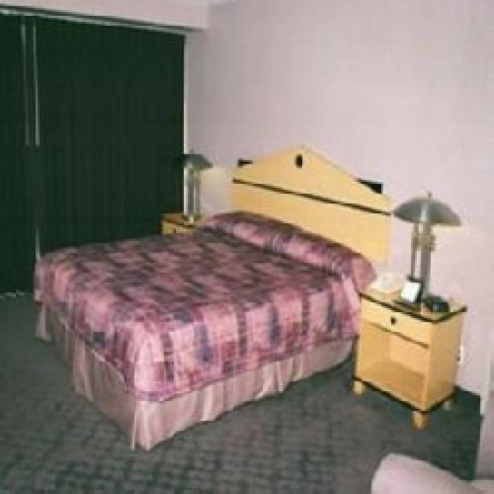 CRYSTAL CASINO AND HOTEL LOS ANGELES 2