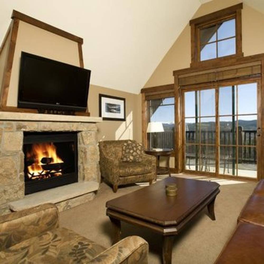 CRYSTAL PEAK LODGE 10