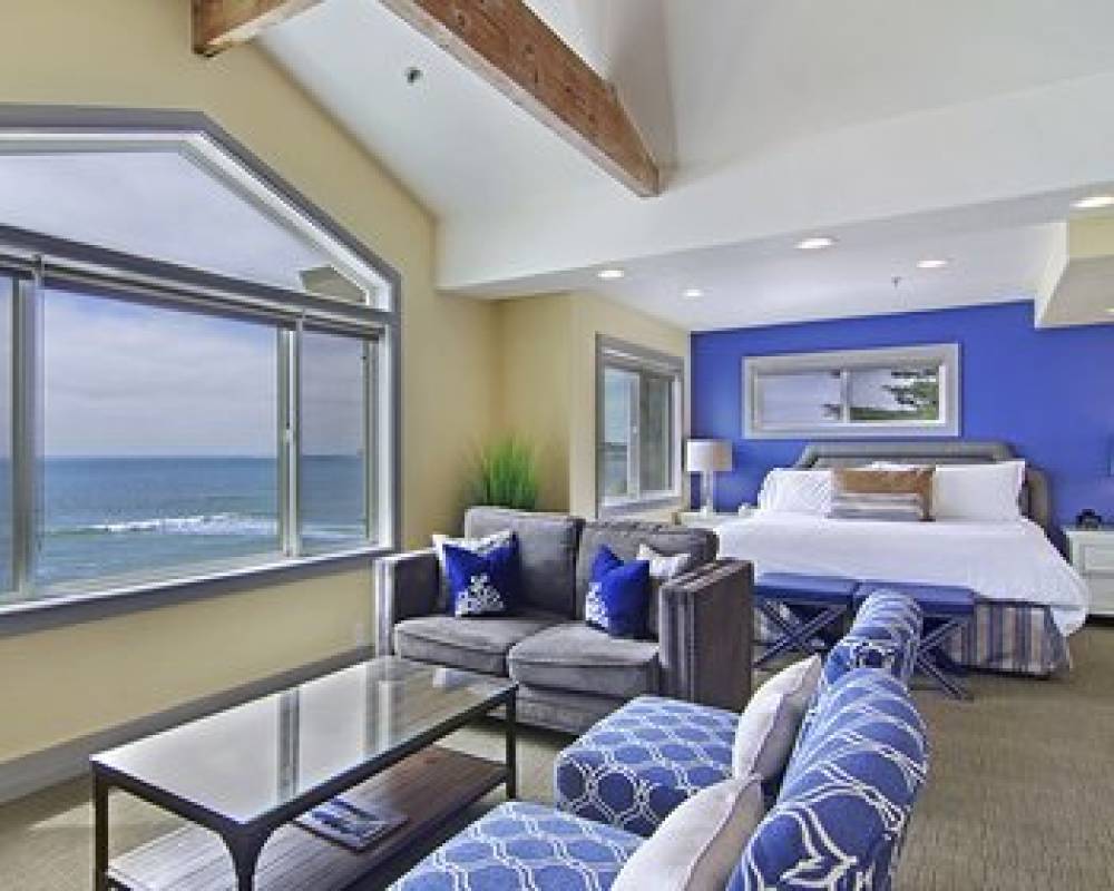 CYPRESS INN 6