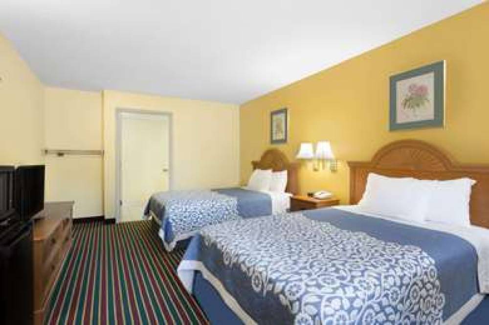 Days Inn Biscoe 5