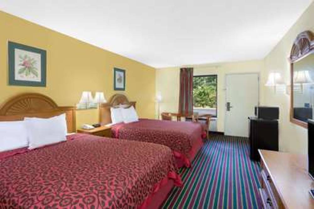 Days Inn Biscoe 2