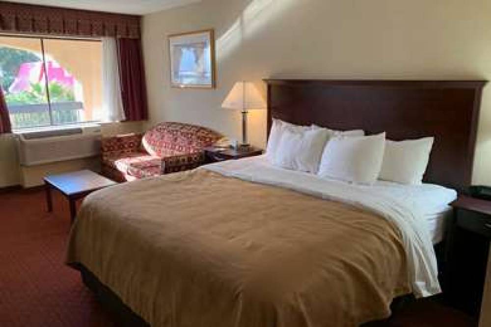 DAYS INN BLYTHE 6