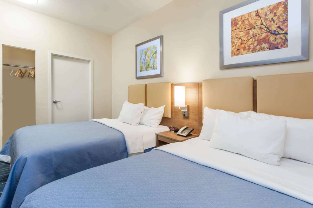 DAYS INN BROOKLYN CROWN HEIGHT 3