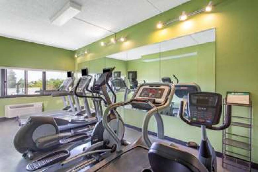 DAYS INN BY WYNDHAM ABSECON 8