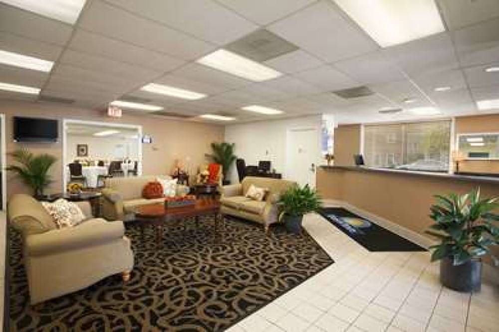 Days Inn By Wyndham Alexandria 3