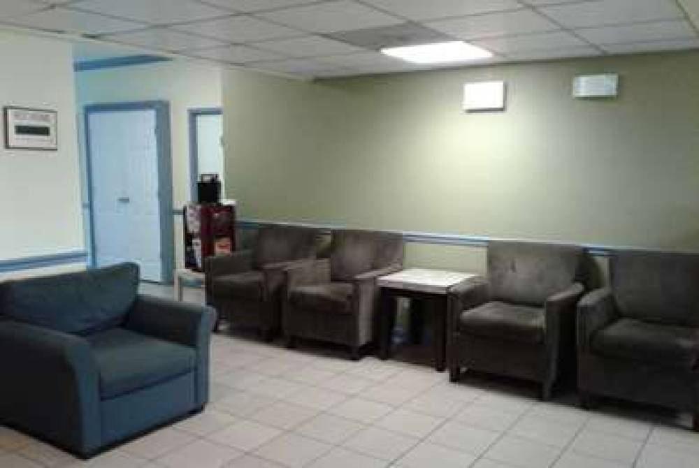 Days Inn By Wyndham Alexandria South 6