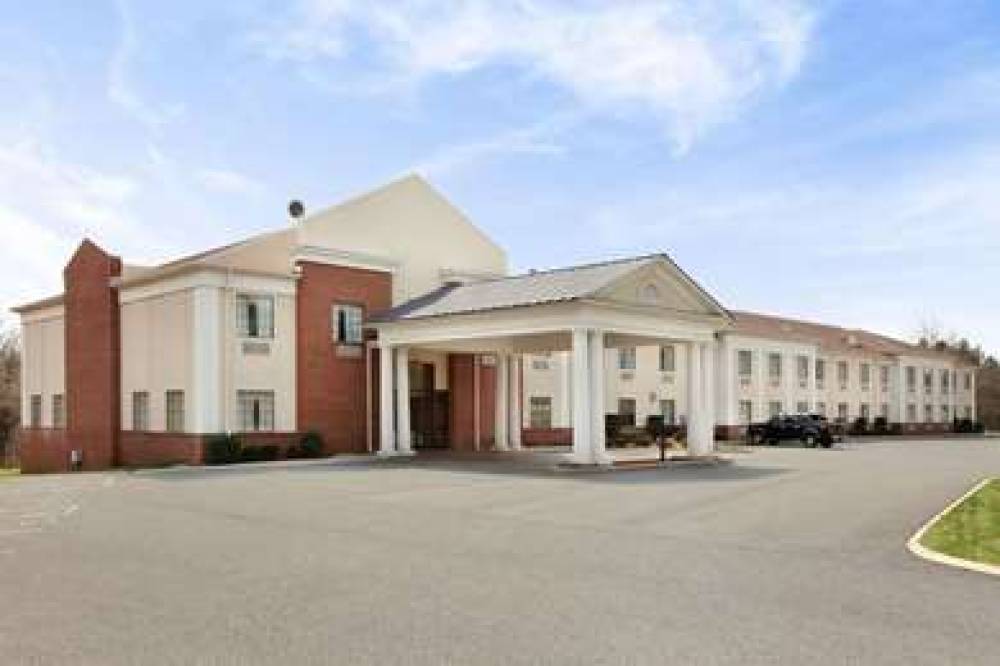Days Inn By Wyndham Altavista 1